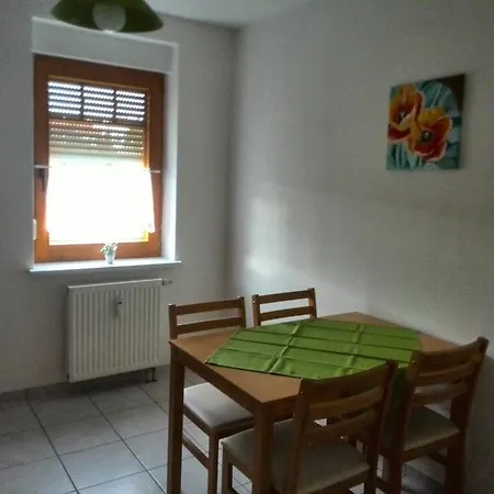 Ferienwohnung Im Grunen Apartment