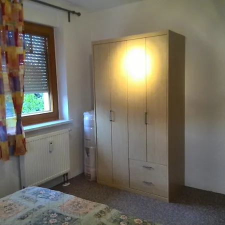 Ferienwohnung Im Grunen Apartment Groitzsch