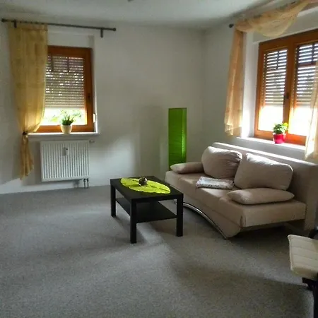 Ferienwohnung Im Grunen Apartment *
